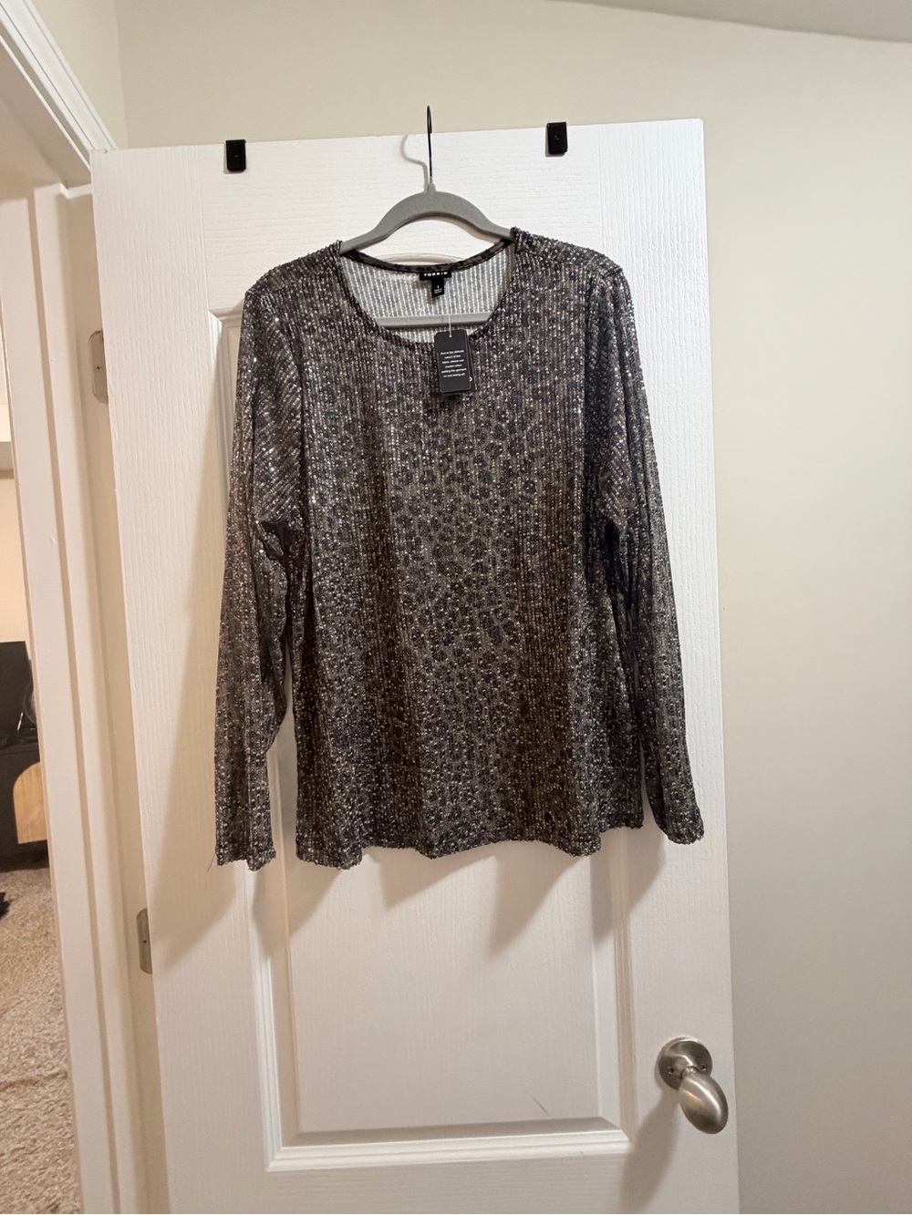 torrid Black & Silver Metallic Long-Sleeve Knit Top